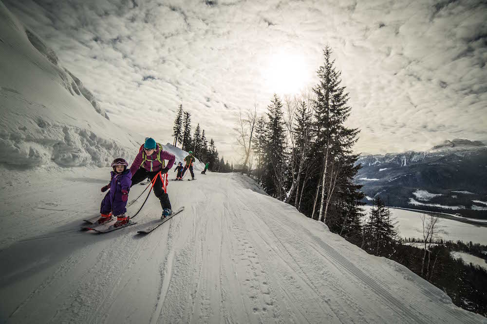 revelstoke-skiing